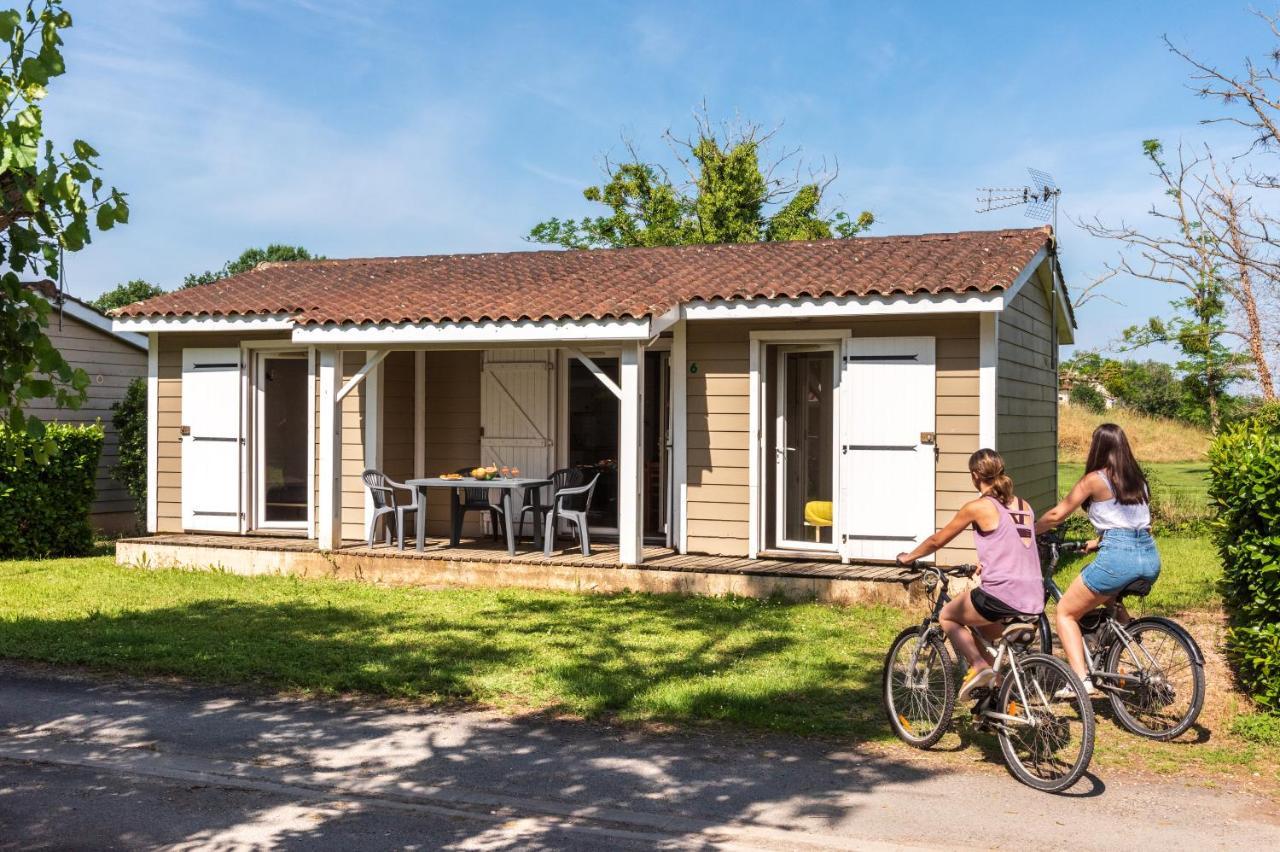 Camping Maeva Escapades Le Domaine Du Cedre Rivières Exterior foto
